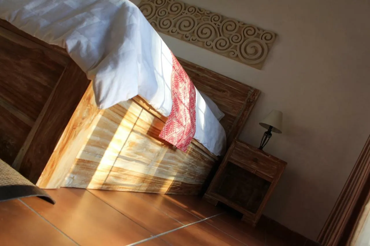Villa Mayong Uluwatu Indonesia