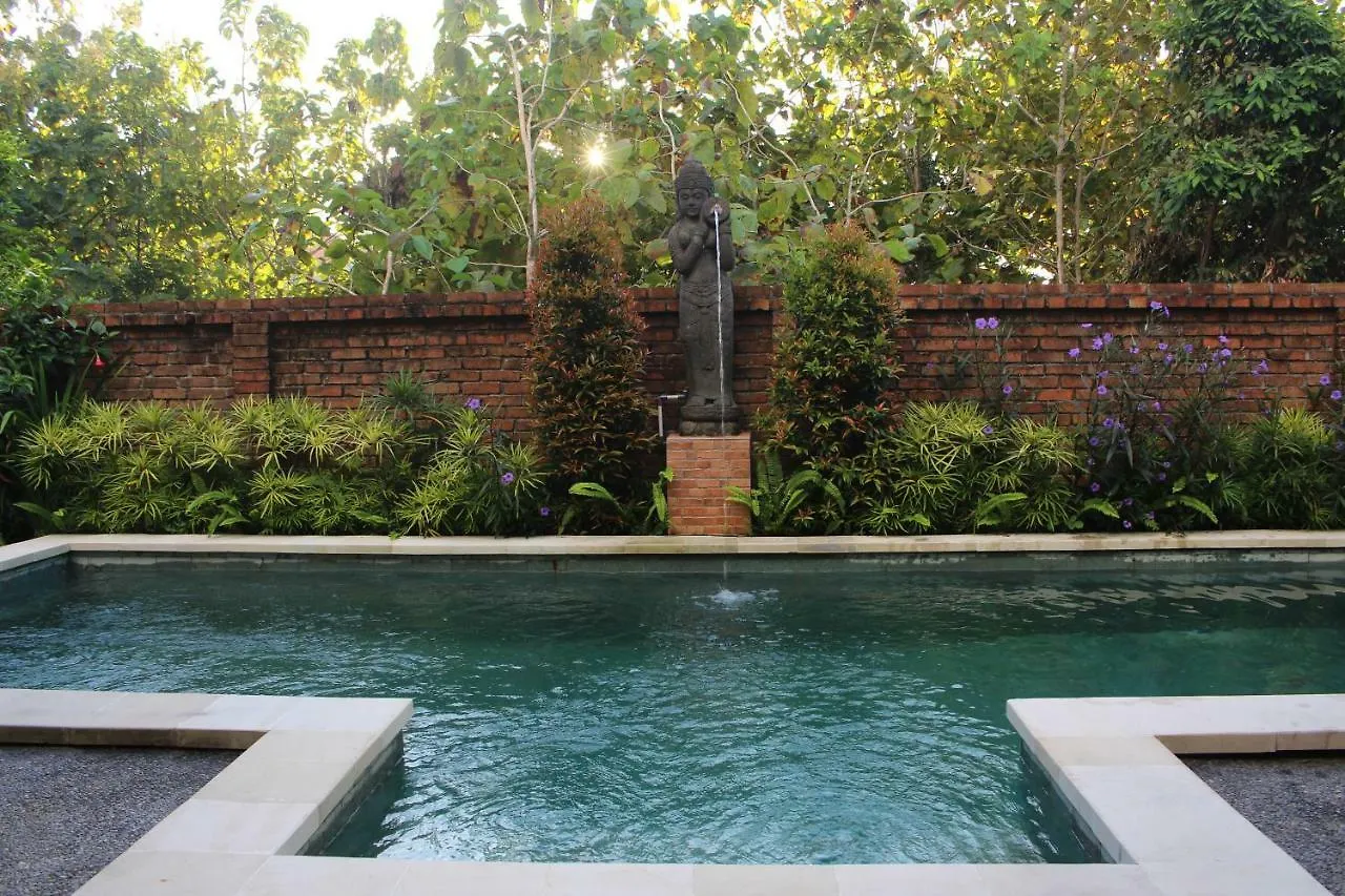 Villa Mayong Uluwatu  Uluwatu (Bali)